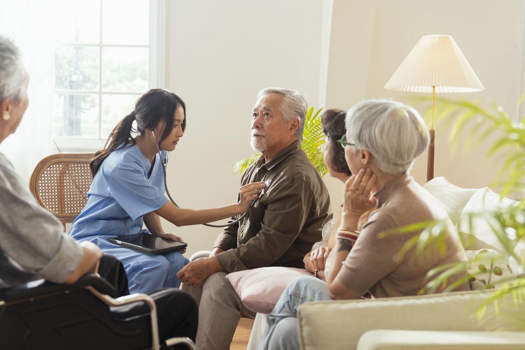 Home Care Lansia Jakarta